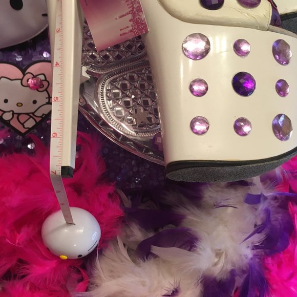 AMAZING vintage sky high platforms with hello kitty and crystal details! - Picture 16 of 16